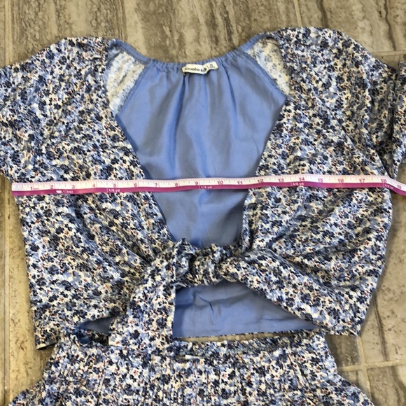 Abercrombie & Fitch floral top and shorts Top: XS Bottom: Small - Picture 6 of 13